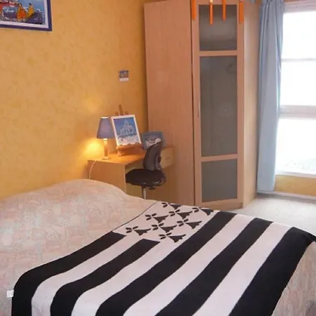 Les Comptoirs Apartment Saint-Malo Room photo